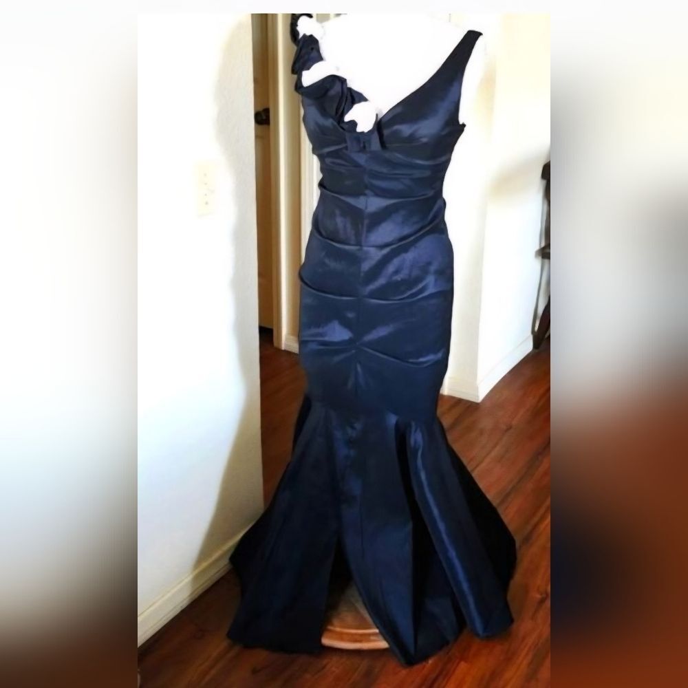 Juno Formal Mermaid Ethereal Goth Wedding Bridal Gown Size Large New With Tags